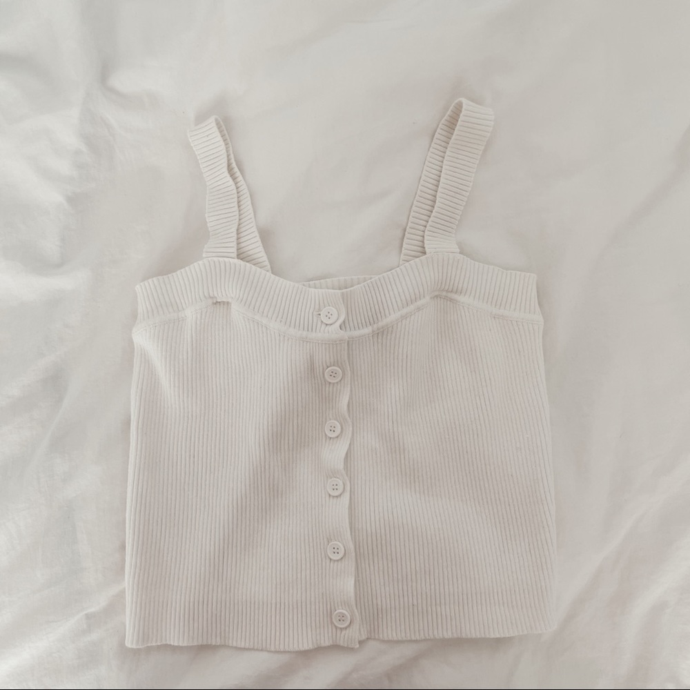 BRANDY MELVILLE TANK TOP! *RARE*